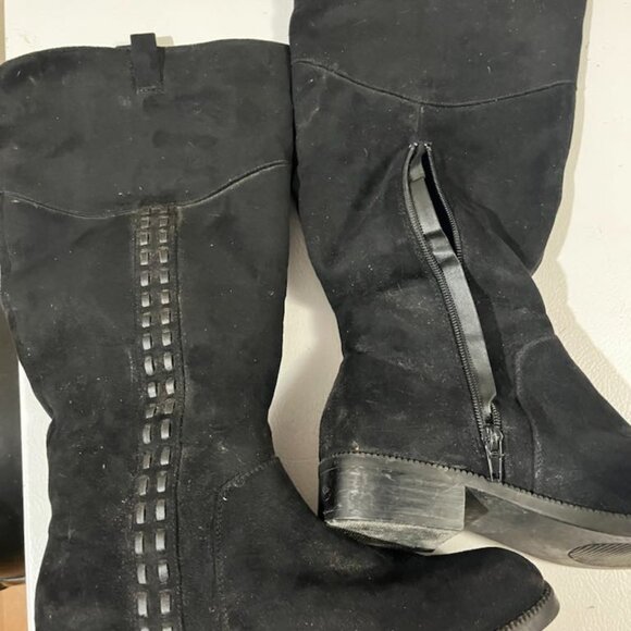 BLACK SUEDE BOOTS EUC! - Picture 3 of 7